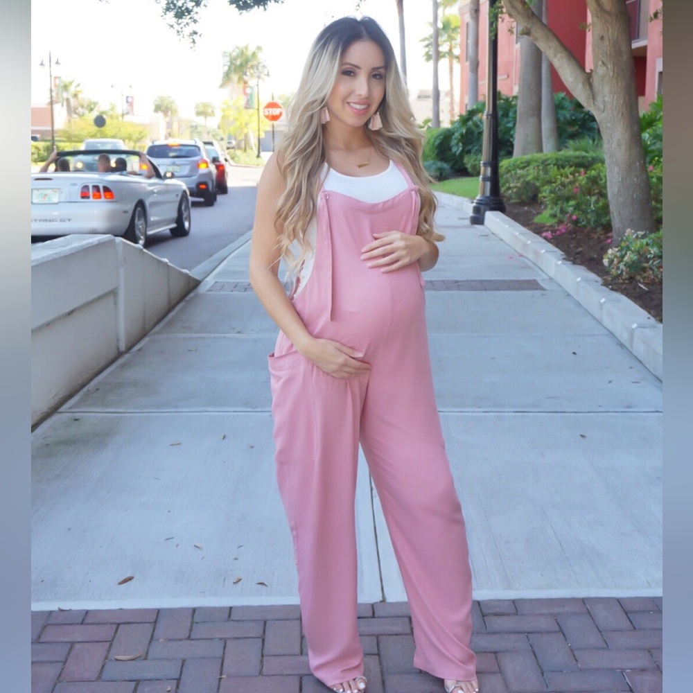 Maternity Overall 💗